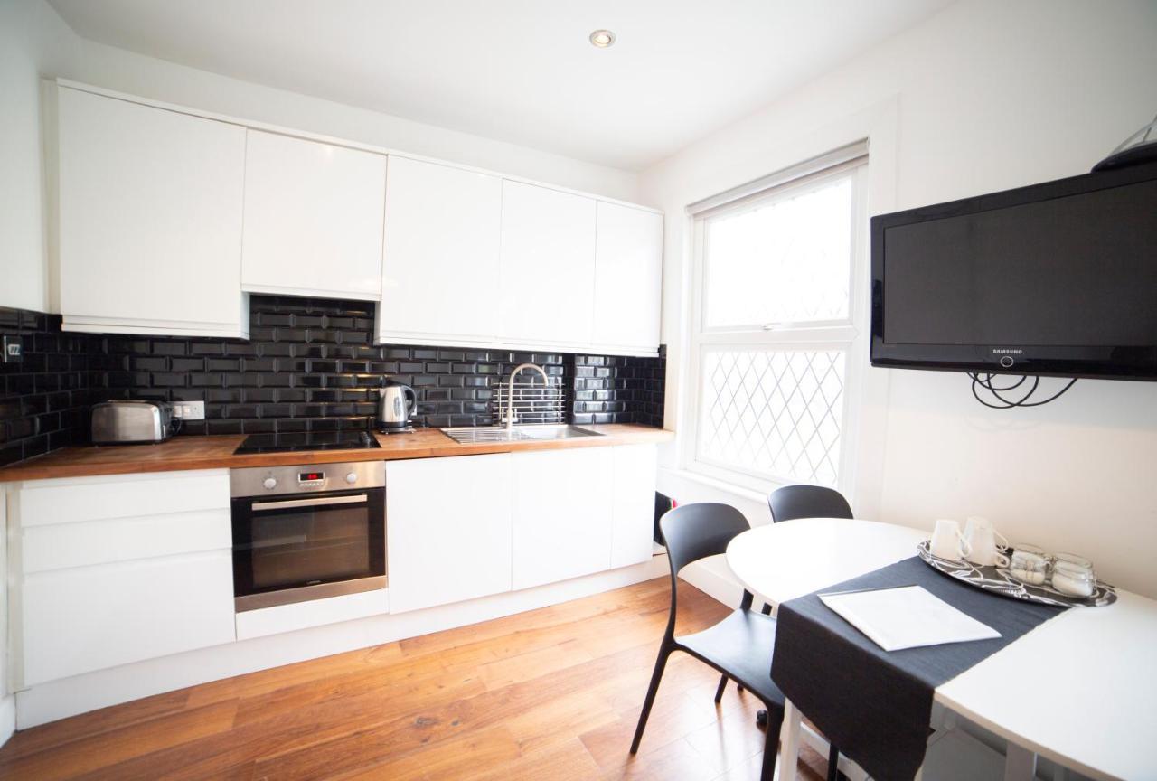 Appartamento Victorian Property Londra Esterno foto